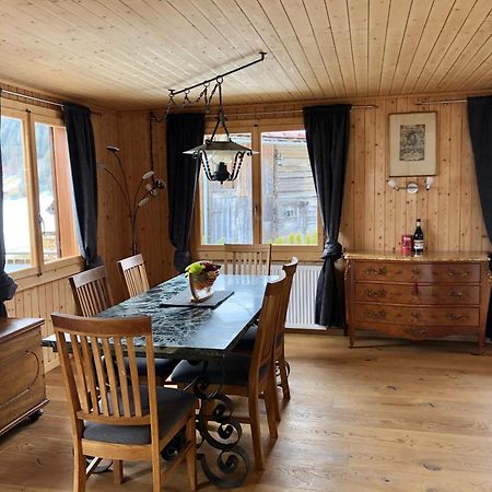 Beautiful Apartment With Stunning View Gsteig Eksteriør billede