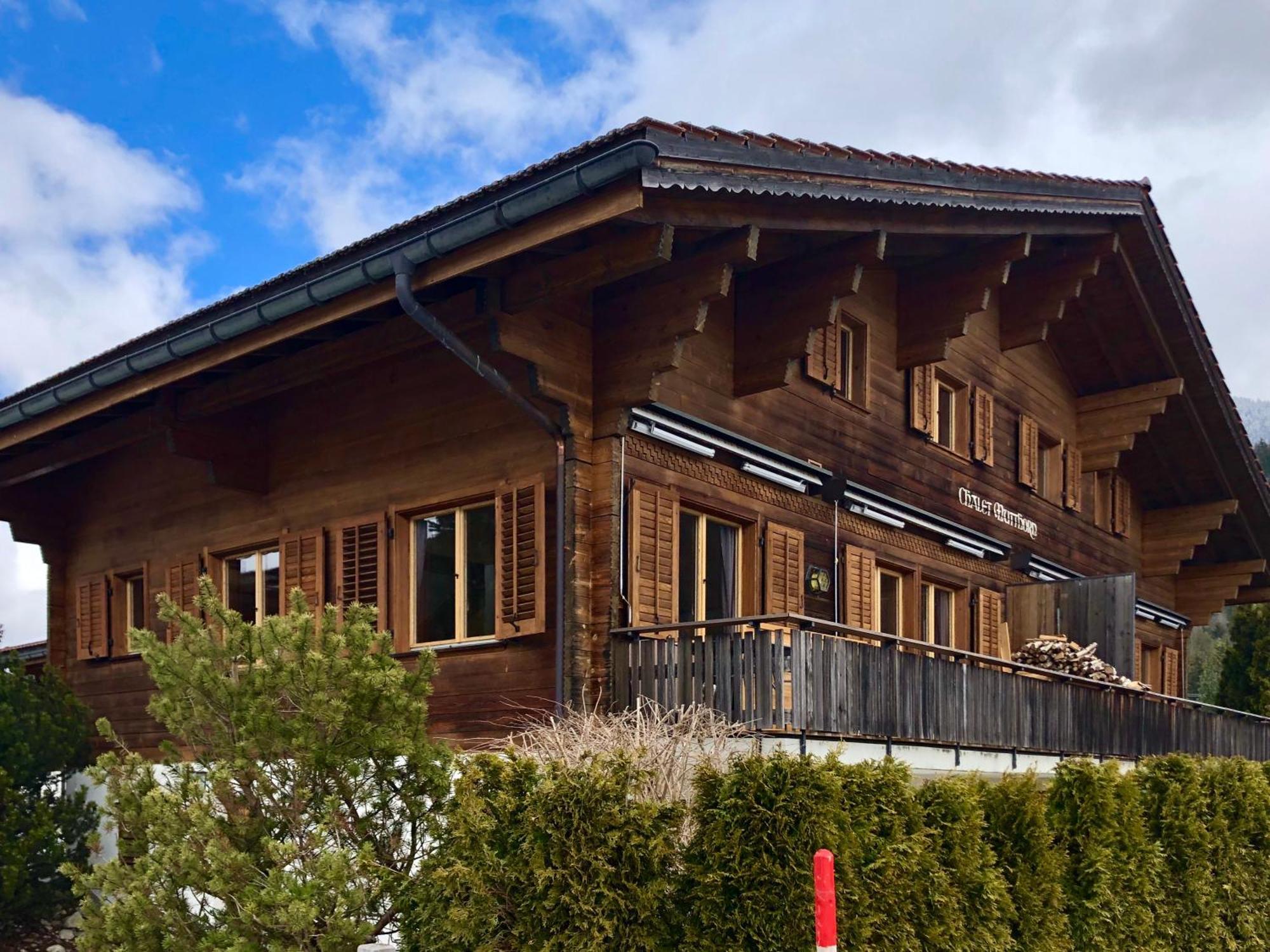 Beautiful Apartment With Stunning View Gsteig Eksteriør billede