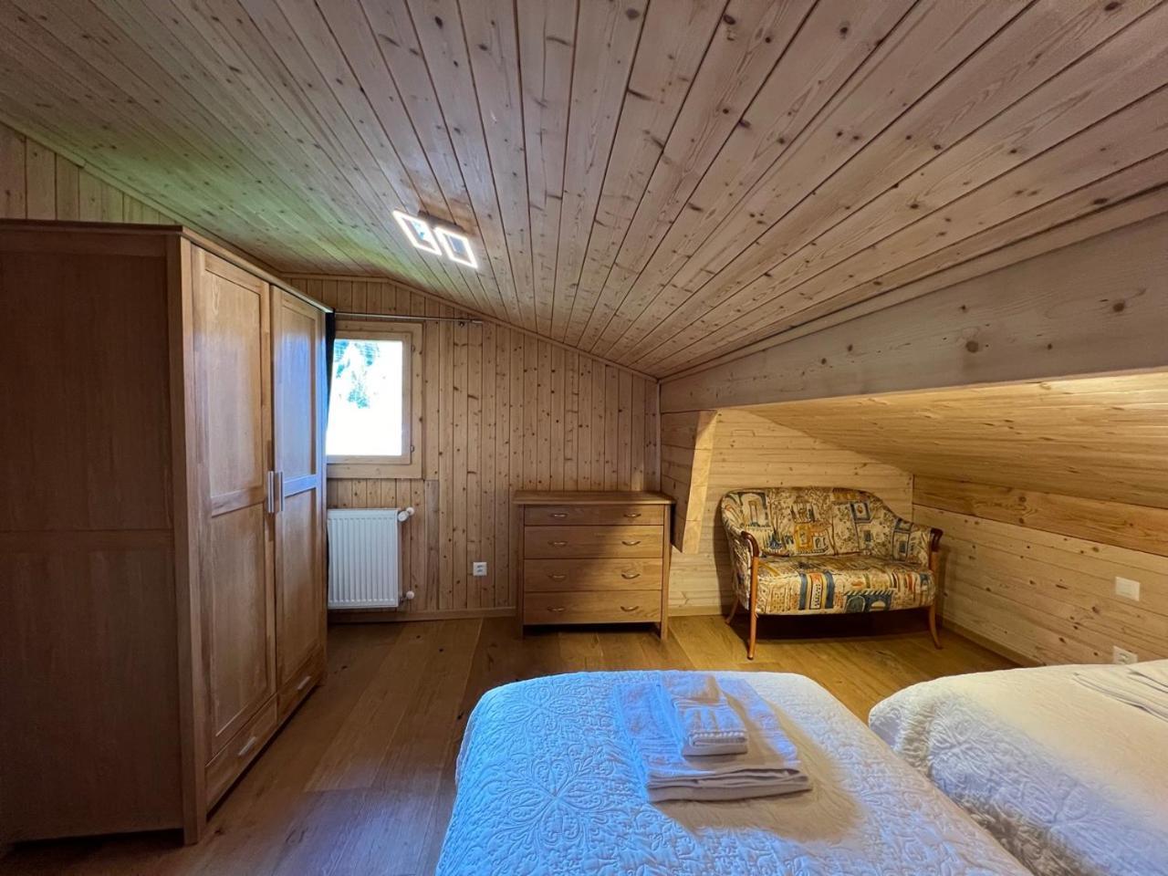 Beautiful Apartment With Stunning View Gsteig Eksteriør billede
